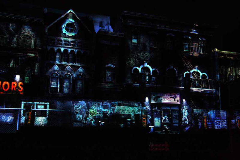 Illustration for article titled Resident Evil's Theme Park Attraction Looks Surprisingly Awesome